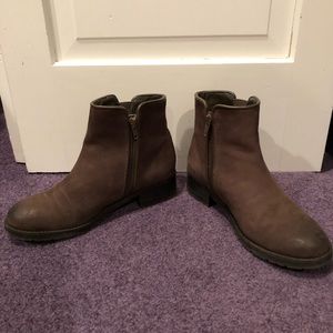 Steve Madden Brown Leather Ankle Boots